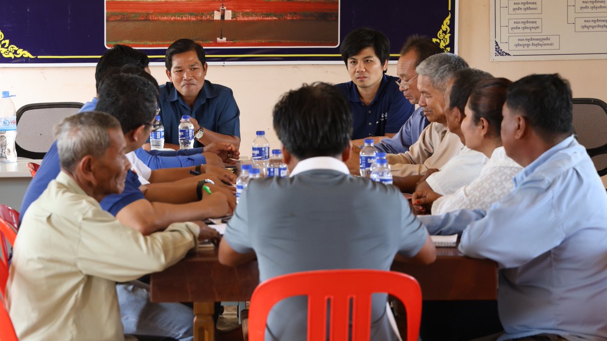 WorldFishCenter's tweet image. 🤝 Collaboration at the district level is crucial to scale #fisheries and integrated farming systems.
WorldFish, under the @CGIARScaling, met with the District Technical Working Group in Kampong Thom, Cambodia to explore synergies & co-develop approaches together.
#AquaticFoods
