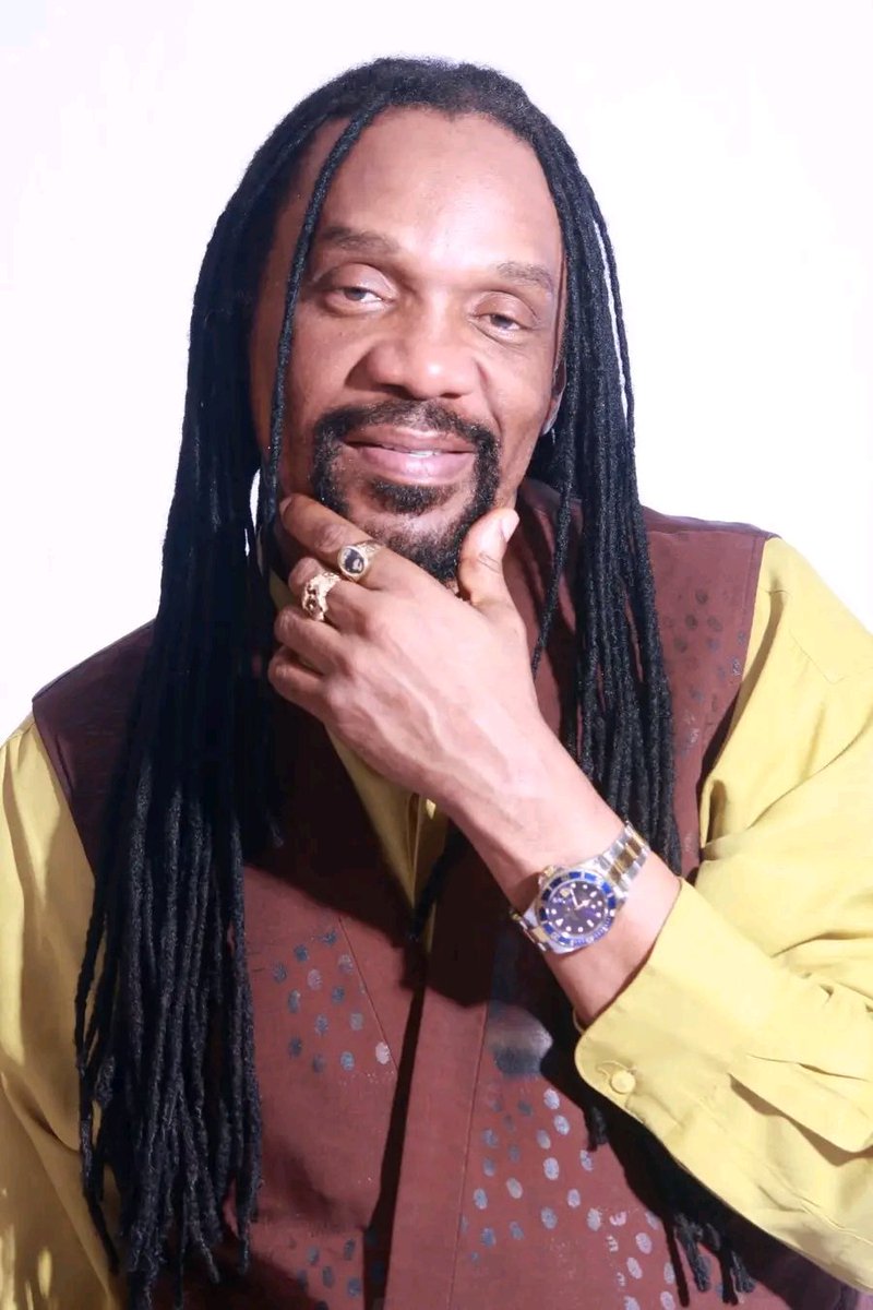 Iya_Livity's tweet photo. Blessed 70th Earthstrong to the legendary soulful singer, songwriter, drummer, and producer whose smooth, raspy voice has become a cornerstone of modern roots reggae and lovers rock like, GLEN WASHINGTON! #reggae 🇯🇲🔥 https://t.co/k7ya9zKlq5