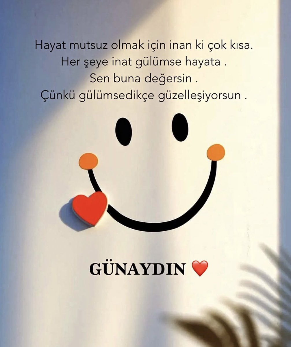O yüzden anlamayanlara laf anlatmıyorum. Kimsenin hayatımda kalması için çaba falan sarfetmiyorum.
Gereğini söylerim anlıyorsa anlar, anlamıyorsa kendi bilir.
Hayat kaprislerle uğraşamayacak kadar kısa.

Günaydın ☀️