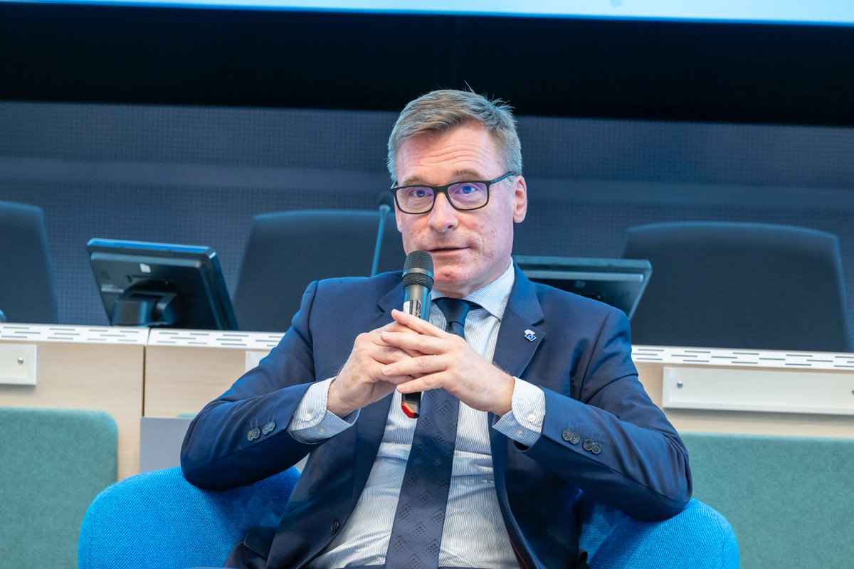 EESC_President's tweet image. Civil and social dialogue must be more than a formality, they must be a condition for EU accession.
At the #EUEnlargement Forum, we called for legal frameworks in candidate countries that empower #CSOs and social partners to shape, monitor and deliver reforms.
#EESCPlenary