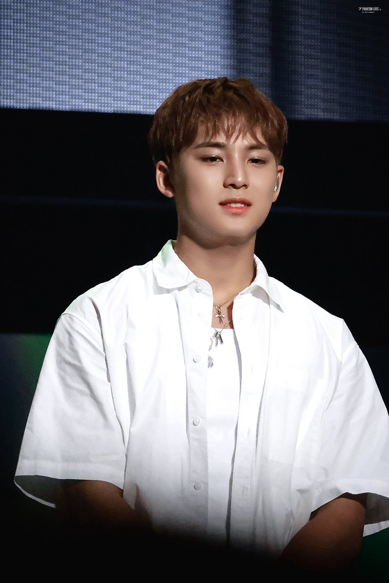 ph970406's tweet image. 250717 🇯🇵fan party

🍫🎂🐶

#민규  #MINGYU #세븐틴 #SEVENTEEN