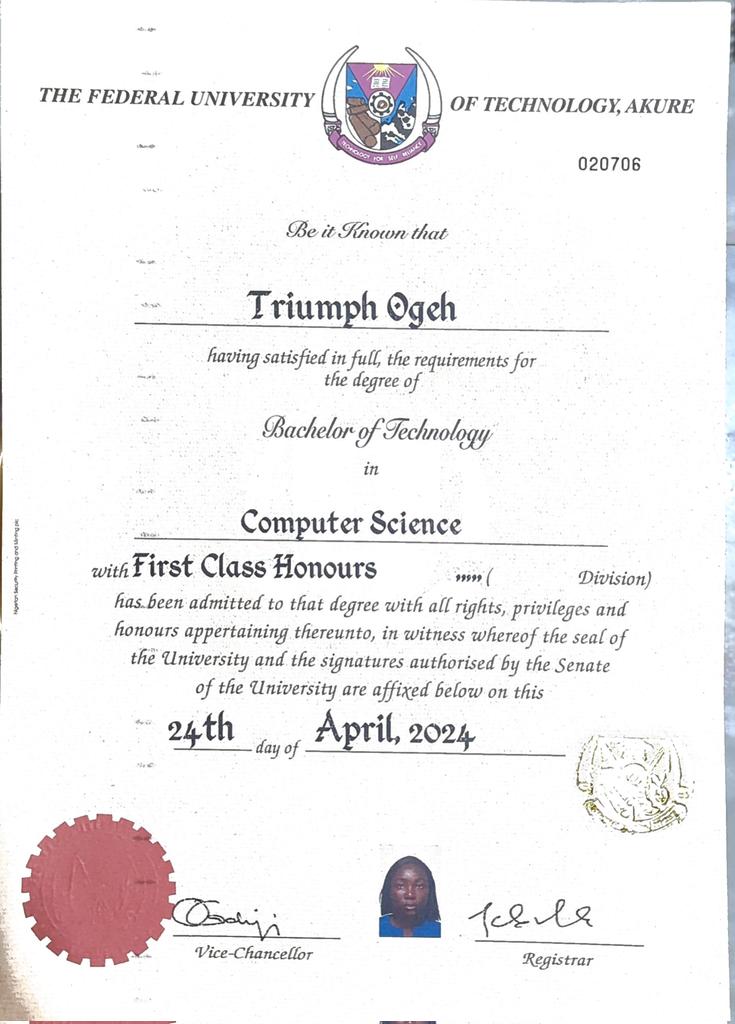 Ogehchee's tweet photo. First class Computer Science, FUTA https://t.co/obs94IRzJl
