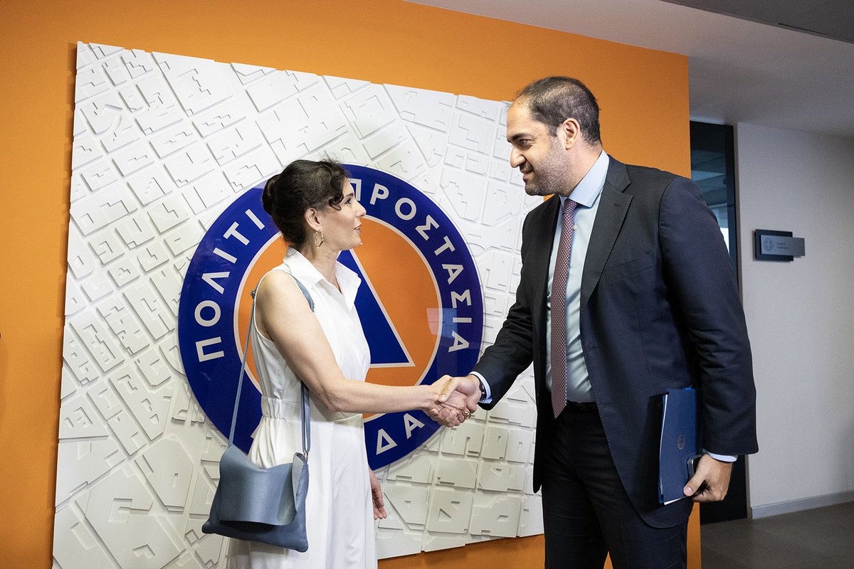 hadjalahbib's tweet image. Thank you for the warm welcome, @gkefalogiannis.
At the outset of what appears to be a challenging #wildfire season, my visit comes at a timely moment.
#Greece’s support for EU disaster response and hosting of firefighting teams show true solidarity in action.