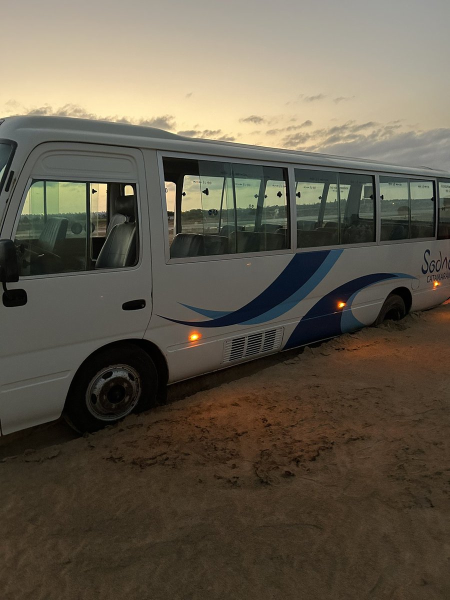 Digging the bus out of a sand dune wasn’t on the itinerary of last nights star gazing experience. We pretty much had it out before the rescue bus arrived!