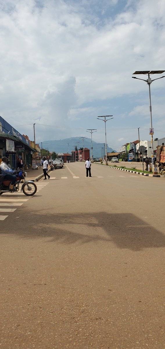 Kati wano ntusse wa mwe abatumanyi enyo