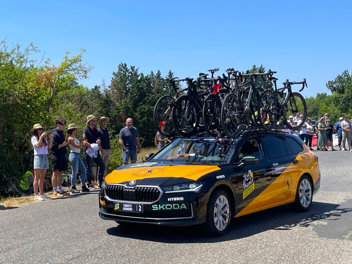 ☀️🚴 Pause sportive pour Lallemand Plant Care : passage du Tour de France près de Castelmaurou ! Un moment convivial qui rappelle l’importance de l’esprit d’équipe et de la régularité, que ce soit en agriculture ou sur un vélo. #TourDeFrance #EspritDÉquipe <a href="/LeTour/">Tour de France™</a> ⚡