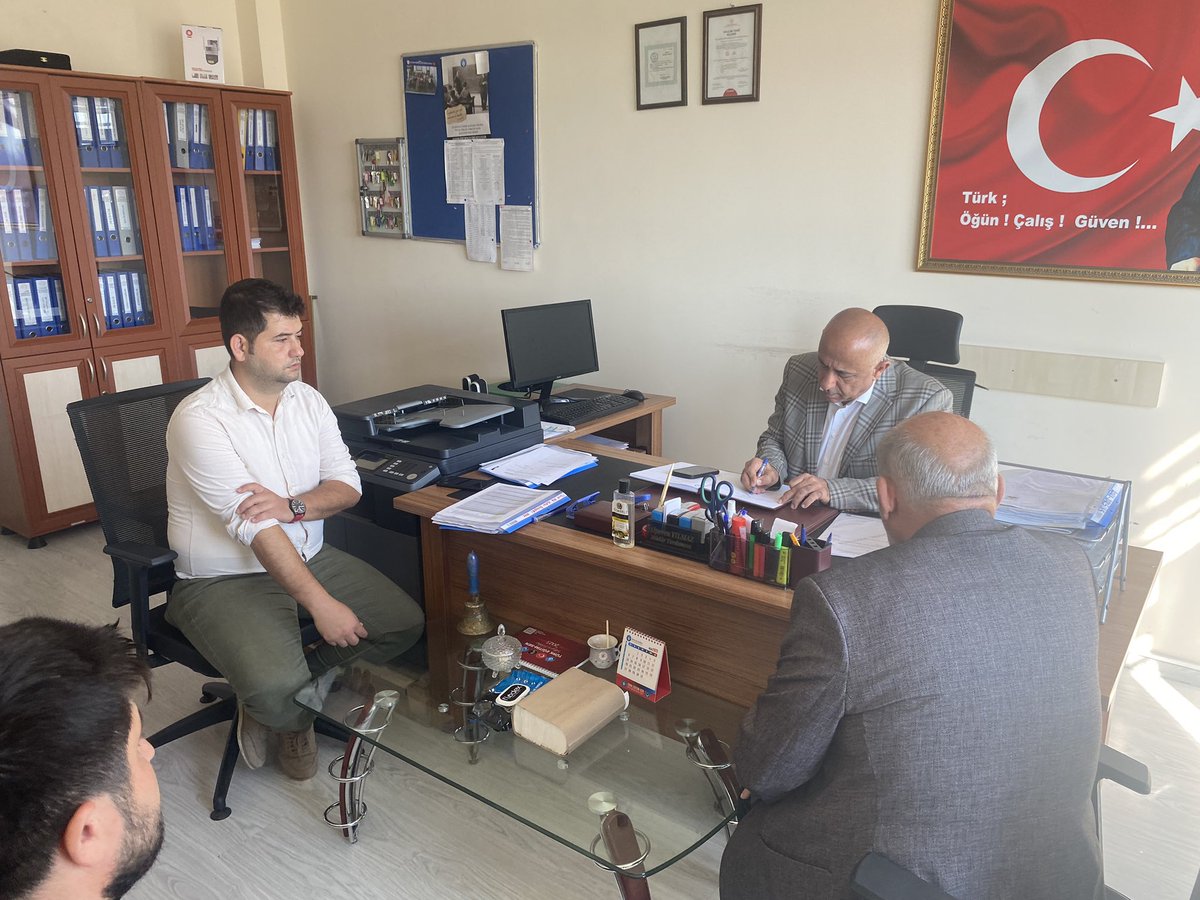 Arnavutköy İlçe Millî Eğitim Müdürlüğü (@arnavutkoymem) on Twitter photo Arnavutköy Kaymakamı Sayın Mahmut HERSANLIOĞLU ile İlçe Millî Eğitim Müdürü Mustafa YILMAZ, MEV Firdevs Lütfü Orgun İlkokulu’nda açılan yaz kurslarını ziyaret etti.
<a href="/istanbulilmem/">İstanbul İl Millî Eğitim Müdürlüğü</a>
<a href="/Arnavutkoy_K/">Arnavutköy Kaymakamlığı</a>
<a href="/19_mstfylmz/">Mustafa YILMAZ</a> Arnavutköy Kaymakamı Sayın Mahmut HERSANLIOĞLU ile İlçe Millî Eğitim Müdürü Mustafa YILMAZ, MEV Firdevs Lütfü Orgun İlkokulu’nda açılan yaz kurslarını ziyaret etti.
<a href="/istanbulilmem/">İstanbul İl Millî Eğitim Müdürlüğü</a>
<a href="/Arnavutkoy_K/">Arnavutköy Kaymakamlığı</a>
<a href="/19_mstfylmz/">Mustafa YILMAZ</a>