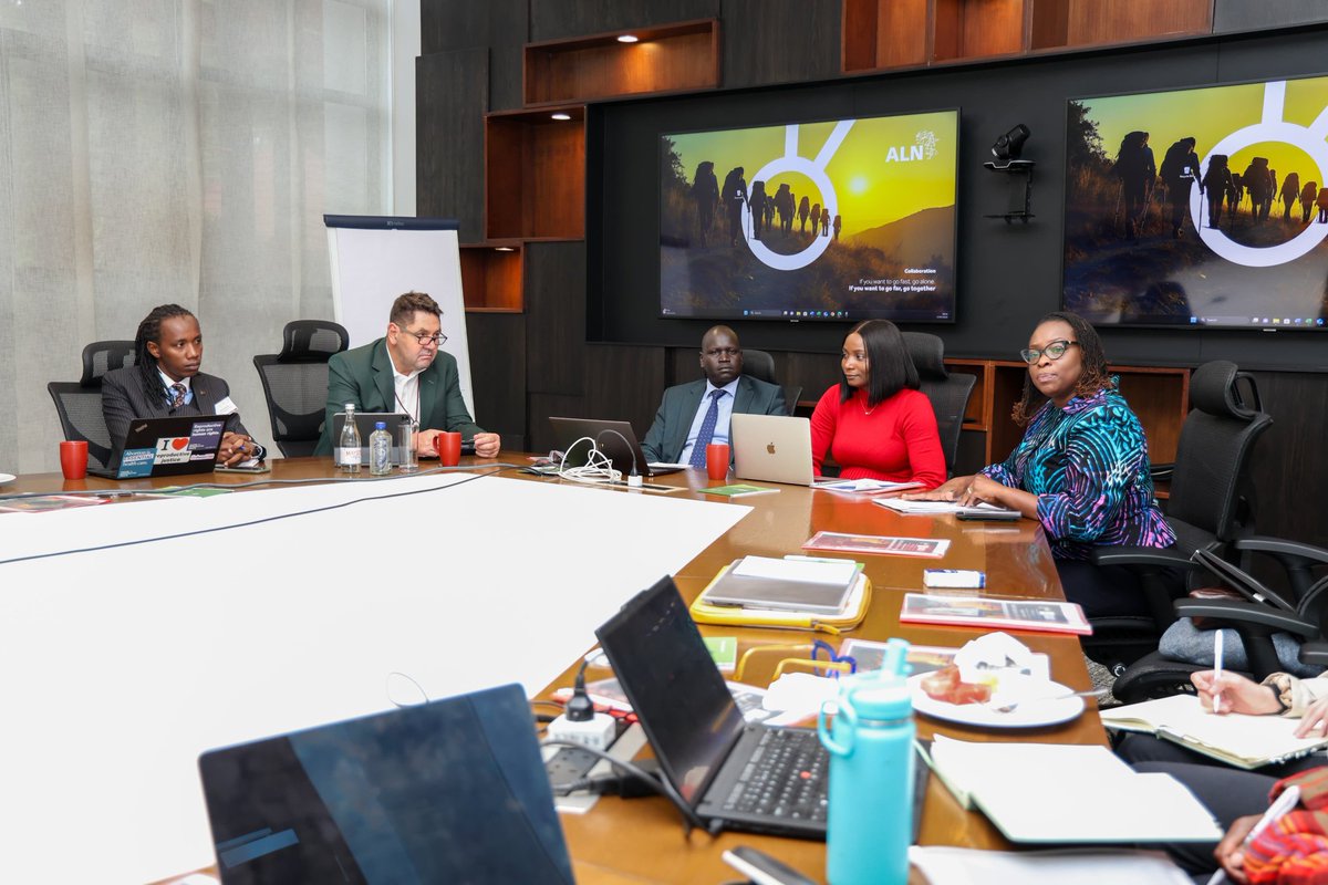 ReproRightsAFR's tweet image. HAPPENING NOW, at the @UCT_news &amp;amp; African Legal Network (ALN) Gendered Violence convening → Reimagining Justice Beyond the State. 

Derrick Kimani, representing @reprorightsAFR, is sharing insights from CRR&apos;s extensive strategic litigation work. 

#ReproductiveJustice…