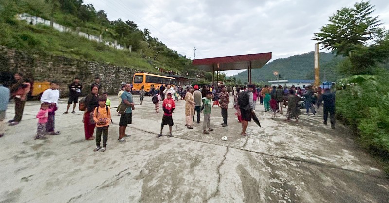 eu_echo's tweet image. Disaster preparedness pays off!
When a flash flood swept across a village in rural Nepal last week, everyone was safe.
Over the past 3 years, the EU has partnered up with @people_in_need to strengthen local preparedness systems. 🤝