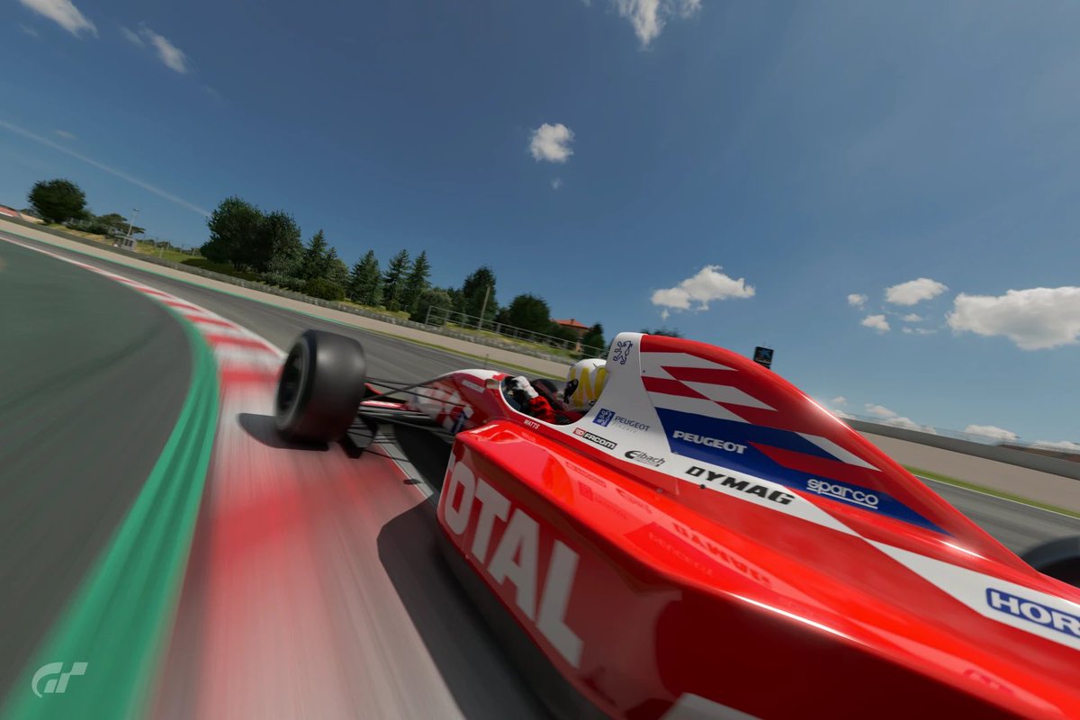 Tom Arron tweet media