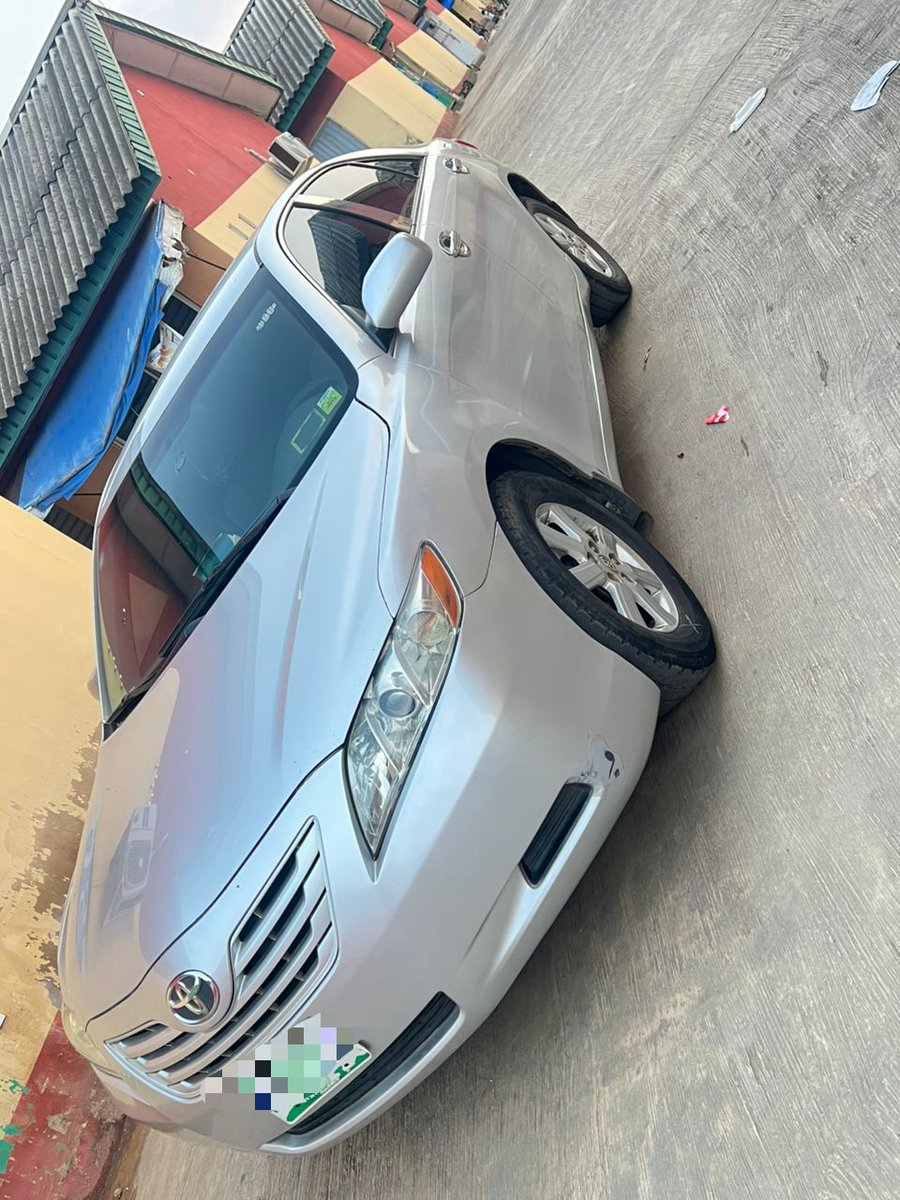 REGISTERED,
BARELY DRIVEN,
2009 TOYOTA CAMRY,
WITH UNTAMPERED ENGINE,  GEAR, &amp; FACTORY FITTED AC, REMOTE ENTRY,
GOING FOR 7,800,000.
LOCATION OSOGBO IBADAN
07032328559