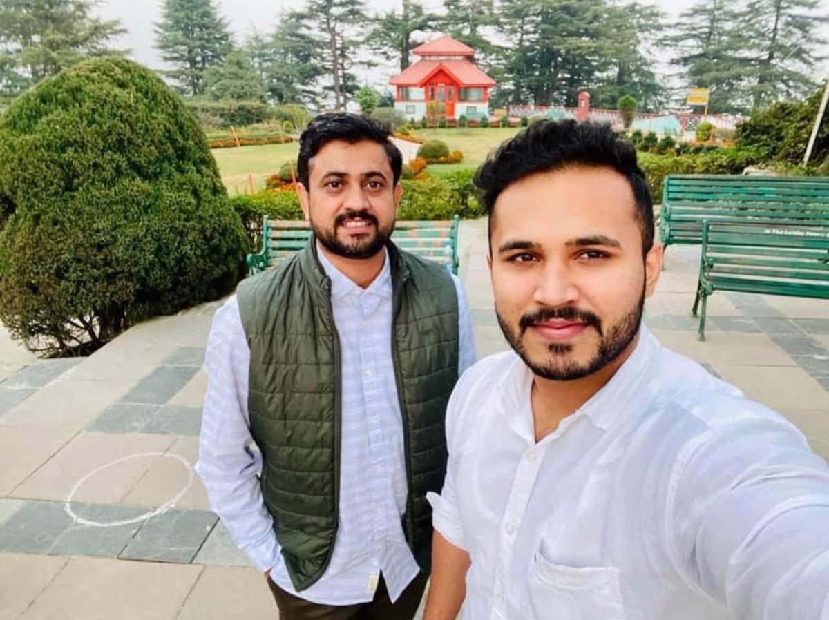 Akshit Dahiya (@akshitdahiyabjp) on Twitter photo рдЬрдиреНрдорджрд┐рд╡рд╕ рдХреА рд╣рд╛рд░реНрджрд┐рдХ рд╢реБрднрдХрд╛рдордирд╛рдПрдБ <a href="/iAjayThakur/">Ajay Thakur</a> рдЬреА рднрд╛рдИрд╕рд╛рд╣рдм ЁЯЩПЁЯТР
рдЖрдк рдпрд╢рд╕реНрд╡реА рд╣реЛ рджреАрд░реНрдШрд╛рдпреБ рд╣реЛ , рдкрд░рдордкрд┐рддрд╛ рдкрд░рдорд╛рддреНрдорд╛ рдХреА рдХреГрдкрд╛ рд╕рджреИрд╡ рдЖрдк рдкрд░ рдмрдиреА рд░рд╣реЗред рдЖрдкрдХреЗ рдЖрд╢реАрд░реНрд╡рд╛рдж рд╡ рдорд╛рд░реНрдЧрджрд░реНрд╢рди рдХрд╛ рд╕рджреИрд╡ рдЖрдХрд╛рдВрдХреНрд╖реА ЁЯЩП рдЬрдиреНрдорджрд┐рд╡рд╕ рдХреА рд╣рд╛рд░реНрджрд┐рдХ рд╢реБрднрдХрд╛рдордирд╛рдПрдБ <a href="/iAjayThakur/">Ajay Thakur</a> рдЬреА рднрд╛рдИрд╕рд╛рд╣рдм ЁЯЩПЁЯТР
рдЖрдк рдпрд╢рд╕реНрд╡реА рд╣реЛ рджреАрд░реНрдШрд╛рдпреБ рд╣реЛ , рдкрд░рдордкрд┐рддрд╛ рдкрд░рдорд╛рддреНрдорд╛ рдХреА рдХреГрдкрд╛ рд╕рджреИрд╡ рдЖрдк рдкрд░ рдмрдиреА рд░рд╣реЗред рдЖрдкрдХреЗ рдЖрд╢реАрд░реНрд╡рд╛рдж рд╡ рдорд╛рд░реНрдЧрджрд░реНрд╢рди рдХрд╛ рд╕рджреИрд╡ рдЖрдХрд╛рдВрдХреНрд╖реА ЁЯЩП
