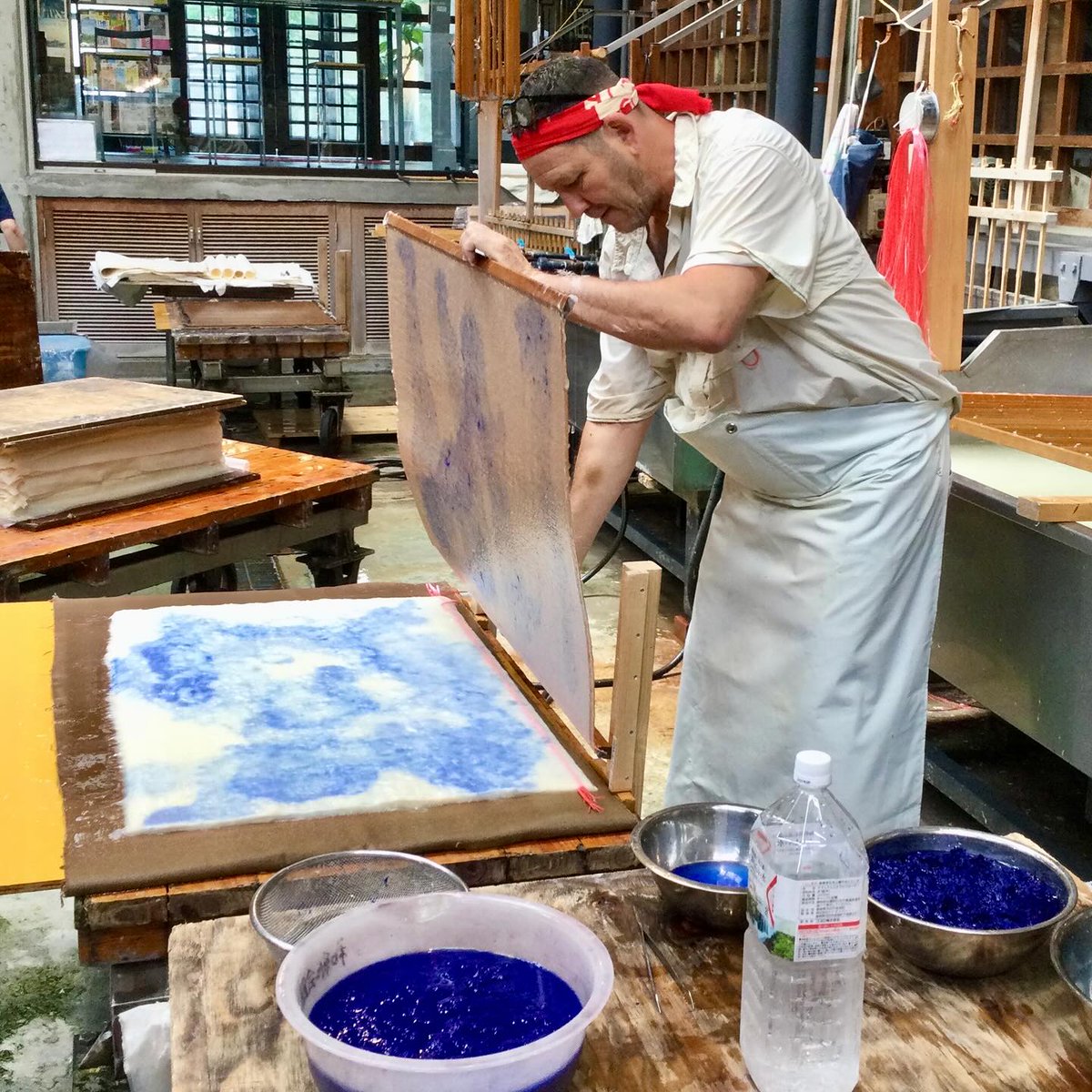 AwagamiFactory's tweet image. DANIEL HEYMAN 作品展示会・トークイベント
アメリカ人アーティストのダニエルさんの、およそ1ヶ月にわたる滞在制作での作品と、高越小学校での出張アート授業で作った5年生の皆さんの作品を展示します
会期:7/25(金)-27(日)10-16時
会場:いんべアートスペース
トークイベント:25(金)13:30〜1時間程