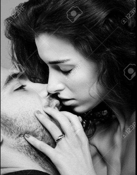 Cuando le besé, sabía qué estaba condenada amarlo para toda la vida.