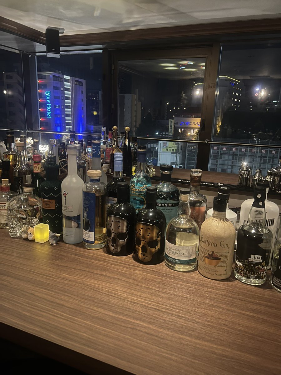 BarPrivateStock's tweet photo. Bar PrivateStockです🐈‍⬛
昨日は早い時間から営業終了まで、終始お客様がいらっしゃり幸せな営業となりました😌
本日も18時からオープンですのでご来店お待ちしております！ https://t.co/cT6Gr6ae3L