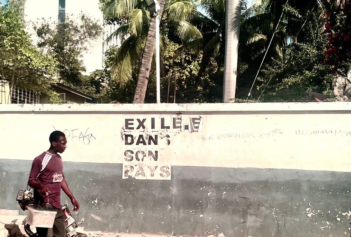 🇭🇹 Un outil stratégique entre des mains criminelles : en Haïti, les gangs instrumentalisent les déplacements forcés comme mécanisme de contrôle. 

Un signal d’alarme pour la communauté internationale.

👉buff.ly/yjr5DOm