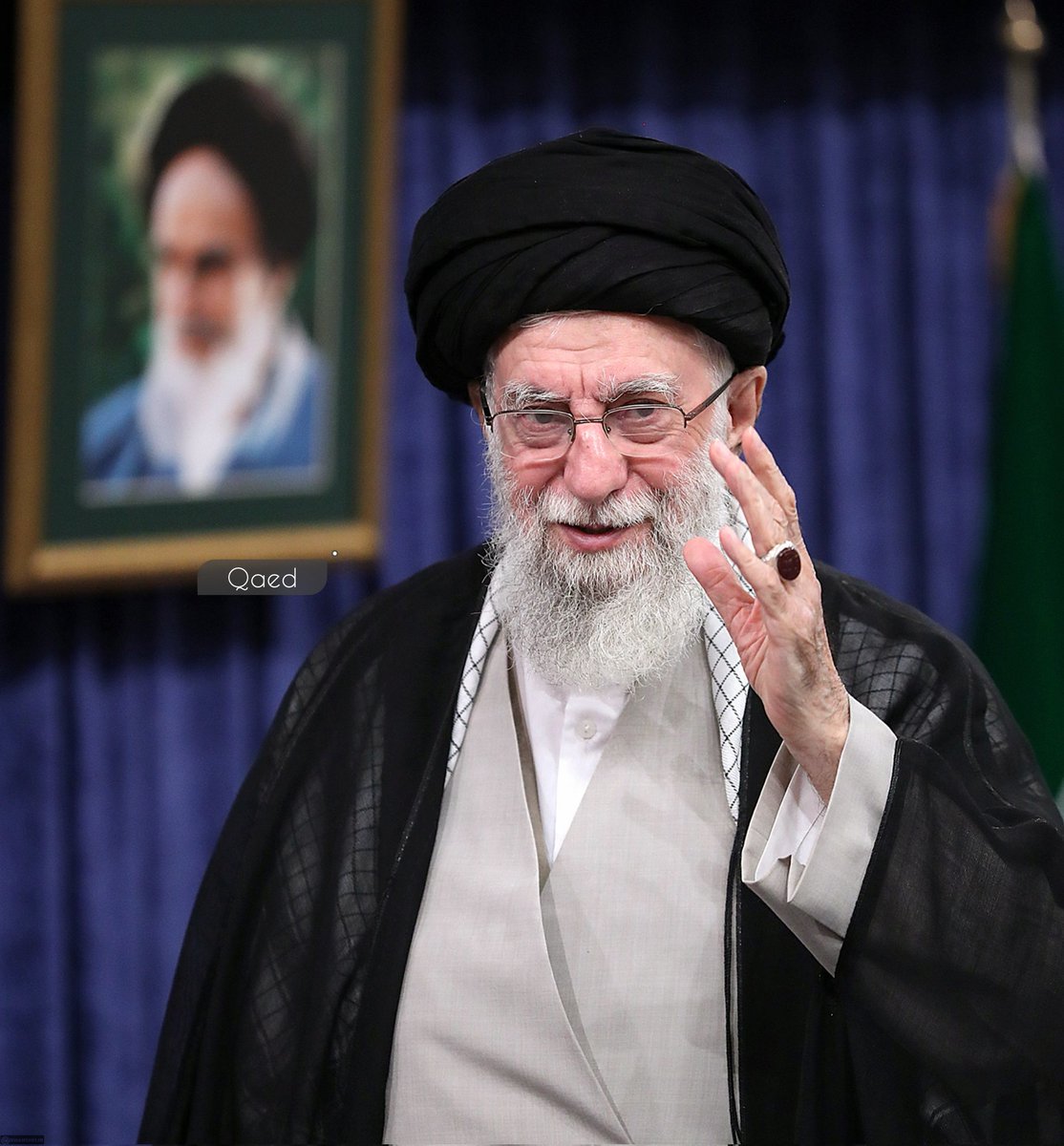 Qaed_ed's tweet image. رهبر انقلاب:
دیدید دیگر در تلویزیون، اظهارات افراد مختلف را، با ظاهرها، چهرهها و لباسهای گوناگون؛ افراد با جهتگیریهای سیاسی گوناگون و گاهی متقابل، با وزن مذهبیِ کاملاً متفاوت، در کنار هم ایستادند و این #وحدت_بزرگ و این اتحاد عظیم ملّی را به وجود آوردند.