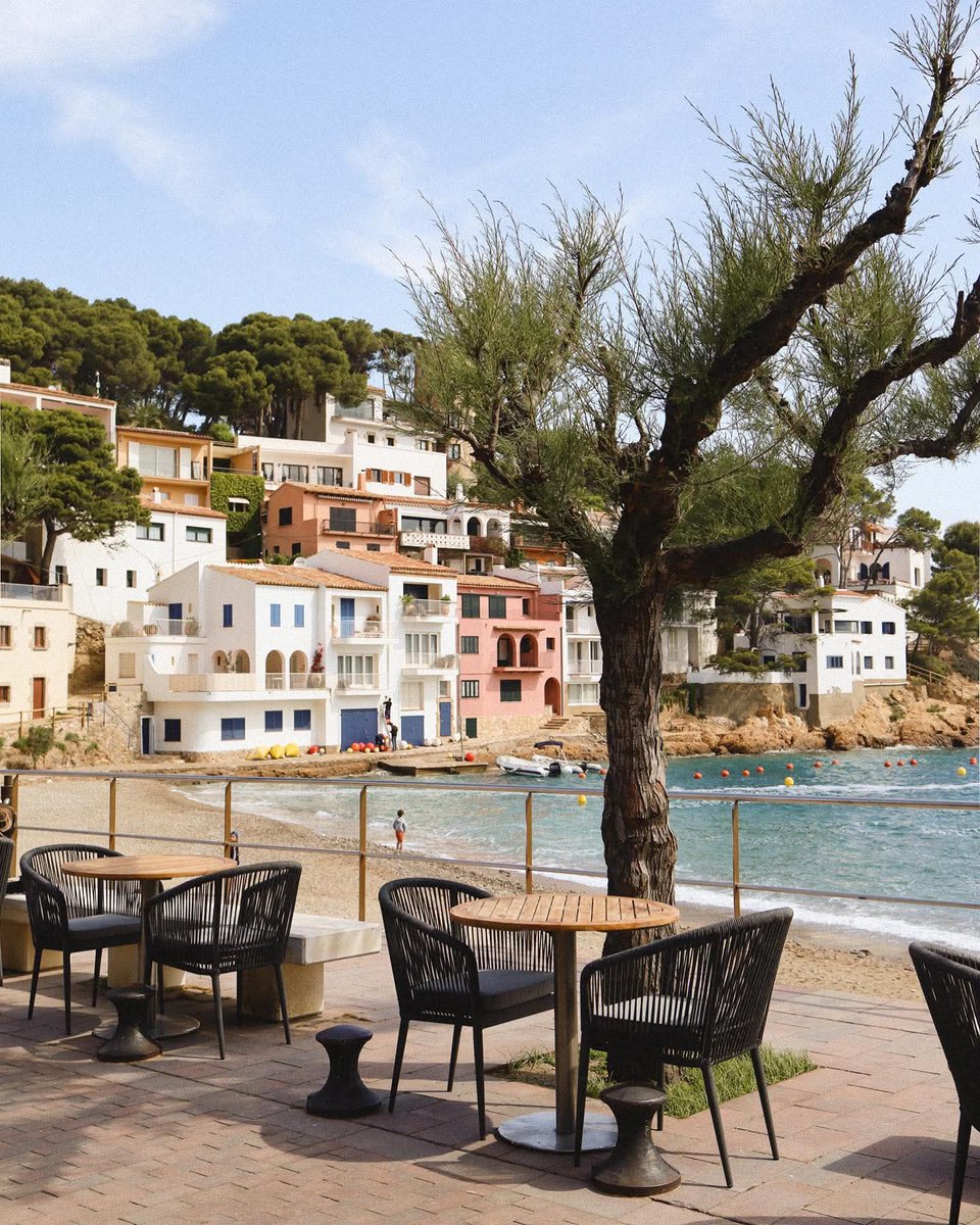 Costa Brava, Spain 🇪🇸🇪🇸🇪🇸

By: petitesuitcase