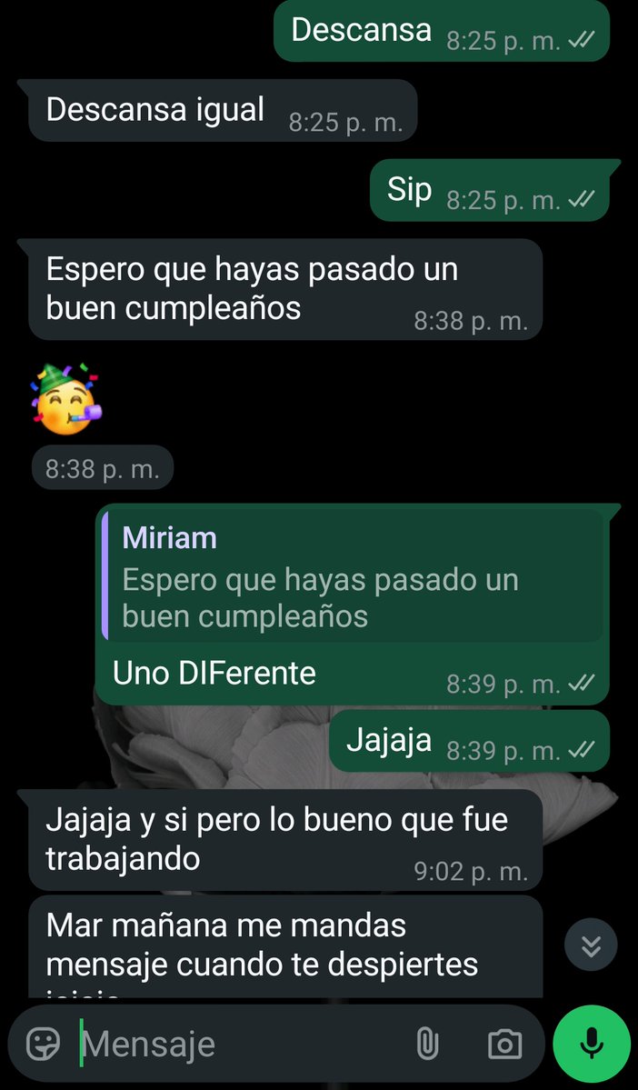 Por si se preguntaban como había pasado mi cumpleaños,  pues trabajando como la adulta responsable que soy