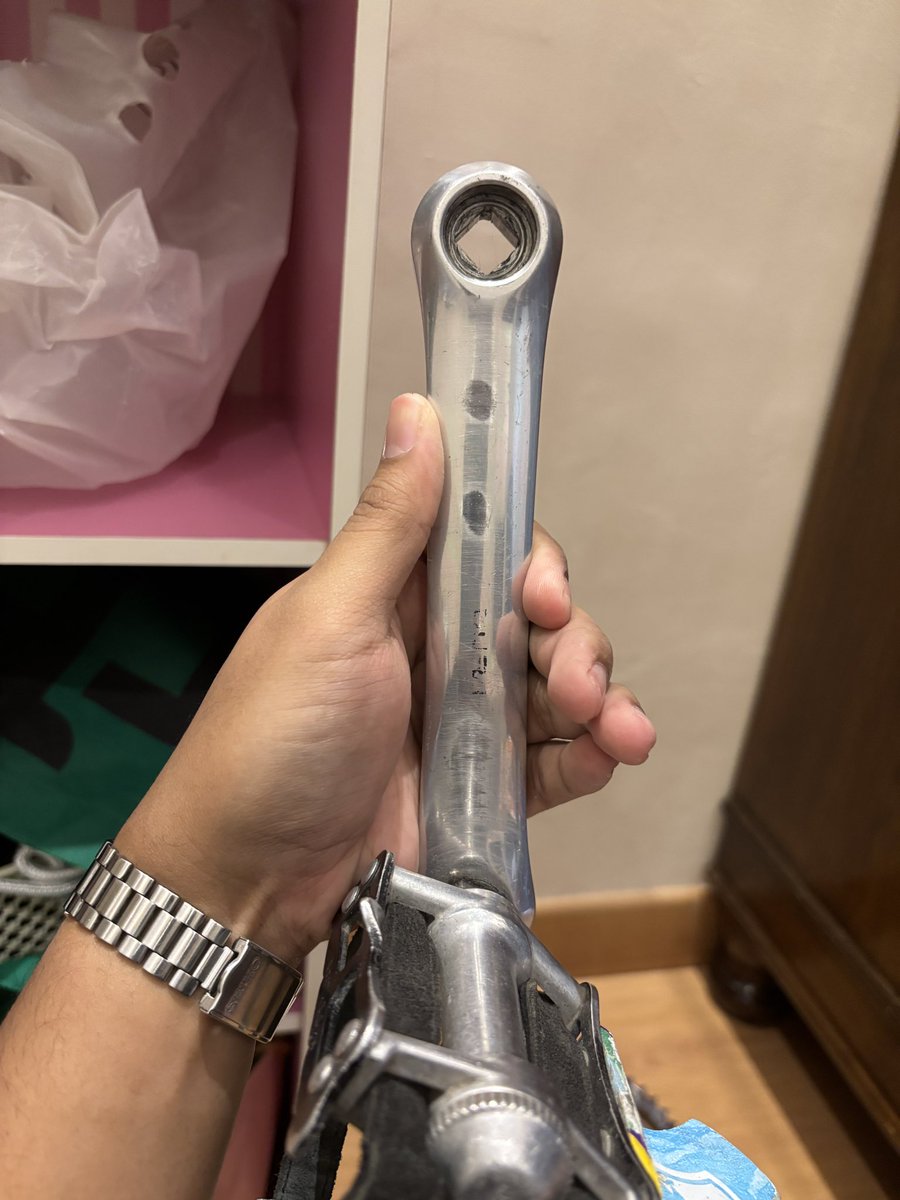 fdhlrhmn's tweet photo. #fnfjb WTS Crankset Dura Ace with chainring Sakra 47t, dan pedal set MKS Sylvan Toe clip Mash. Panjang 165mm. Open price 2.7 Nego. Lokasi Palembang, kirim kirim melalui rekber
(( TIDAK BISA MUTIL YA, jadi jangan ditanya lagi 😁🙏🏻 )) https://t.co/A1JWJ9fupM