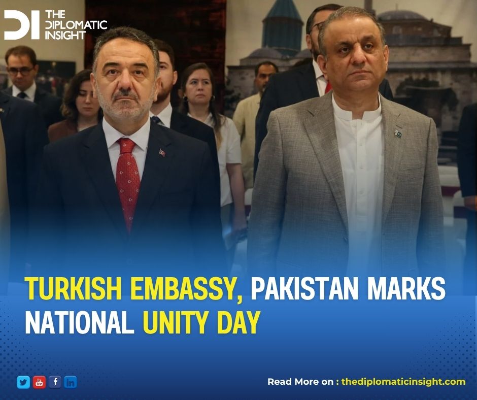 DiplomaticIns's tweet image. The Embassy of Turkiye in Pakistan observed the

Democracy and National Unity Day on July 15 to honor

the martyrs of the 2016 coup attempt.

thediplomaticinsight.com/turkish-emb-ma…

#Turkiye #Pakistani #nationalunityday #turkey_anime

@TC_IslamabadBE @ineziroglu