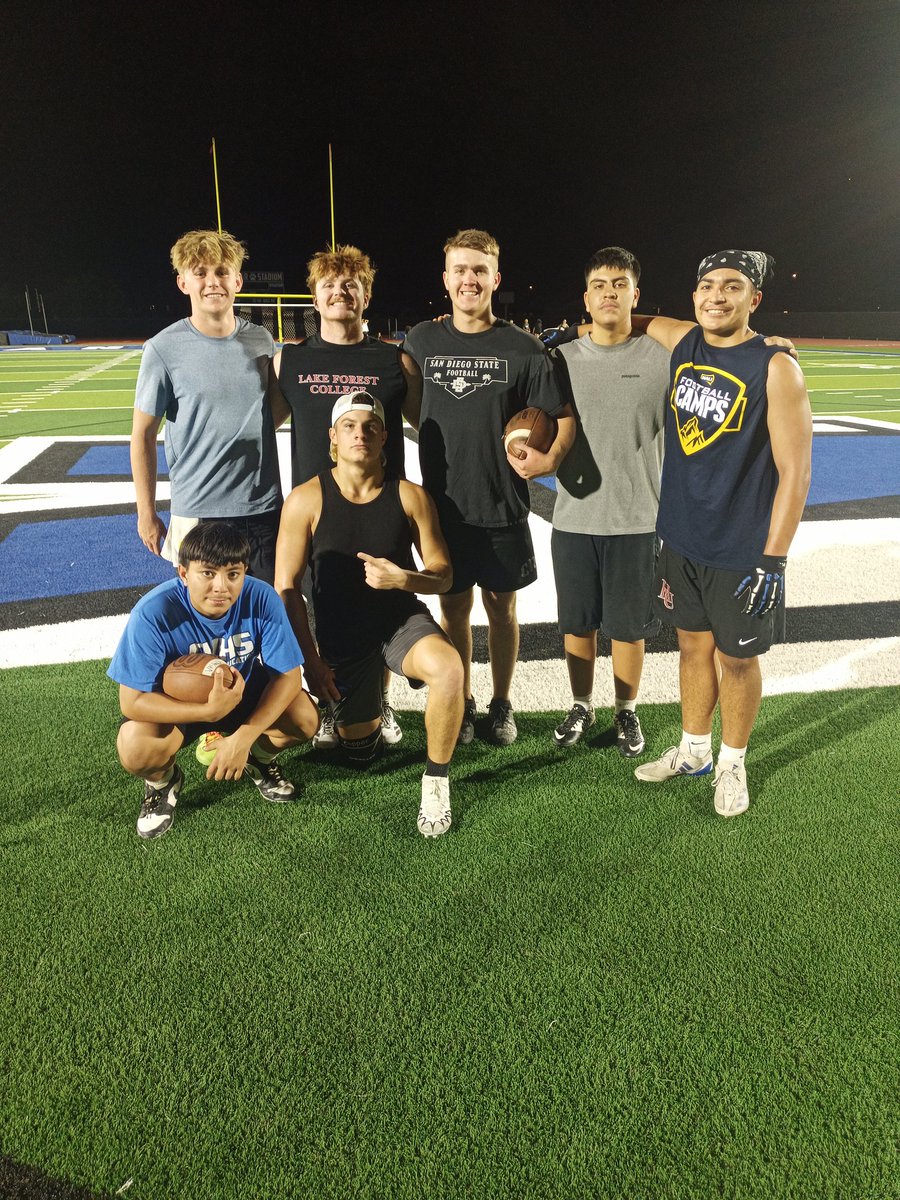 Ron Baker (@azcoachron) on Twitter photo Canyon View QBs and RBs getting some work in tonight. Thank you <a href="/VanceCooper10/">Vance Cooper</a> and <a href="/Qb12_GageBaker/">Gage Baker</a> for working with the guys.. <a href="/CSartor_QB26/">Christian Sartor-Sharp</a> <a href="/BakerTreydon/">Treydon Baker</a> Derek Vasko ,Gio and Alex Canyon View QBs and RBs getting some work in tonight. Thank you <a href="/VanceCooper10/">Vance Cooper</a> and <a href="/Qb12_GageBaker/">Gage Baker</a> for working with the guys.. <a href="/CSartor_QB26/">Christian Sartor-Sharp</a> <a href="/BakerTreydon/">Treydon Baker</a> Derek Vasko ,Gio and Alex
