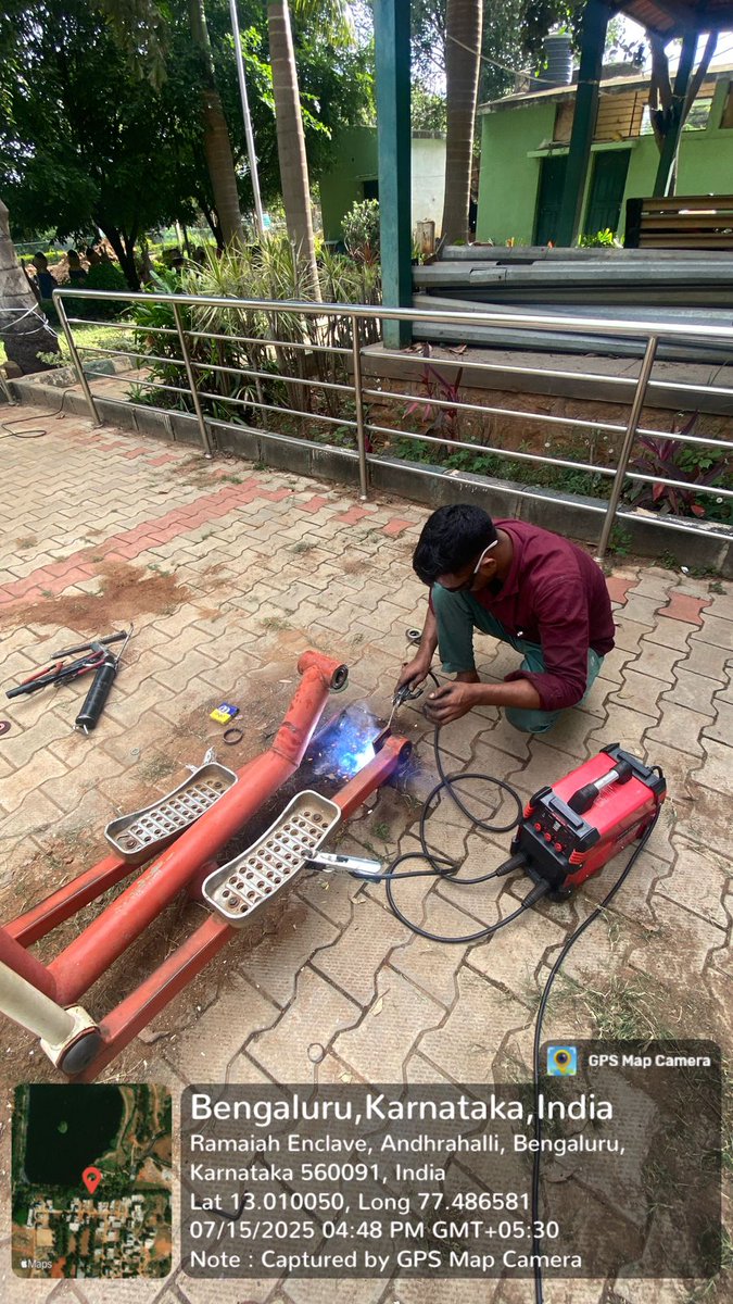 🌿 Open Gym equipments has been repaired and ready for public use at Andhrahalli Lake Park, Ward No. 40, #RRNagar zone is now looking stunning! 

#BBMP #BBMPCares  #ParkRenovation #Ward40 #LakePark #CommunitySpaces