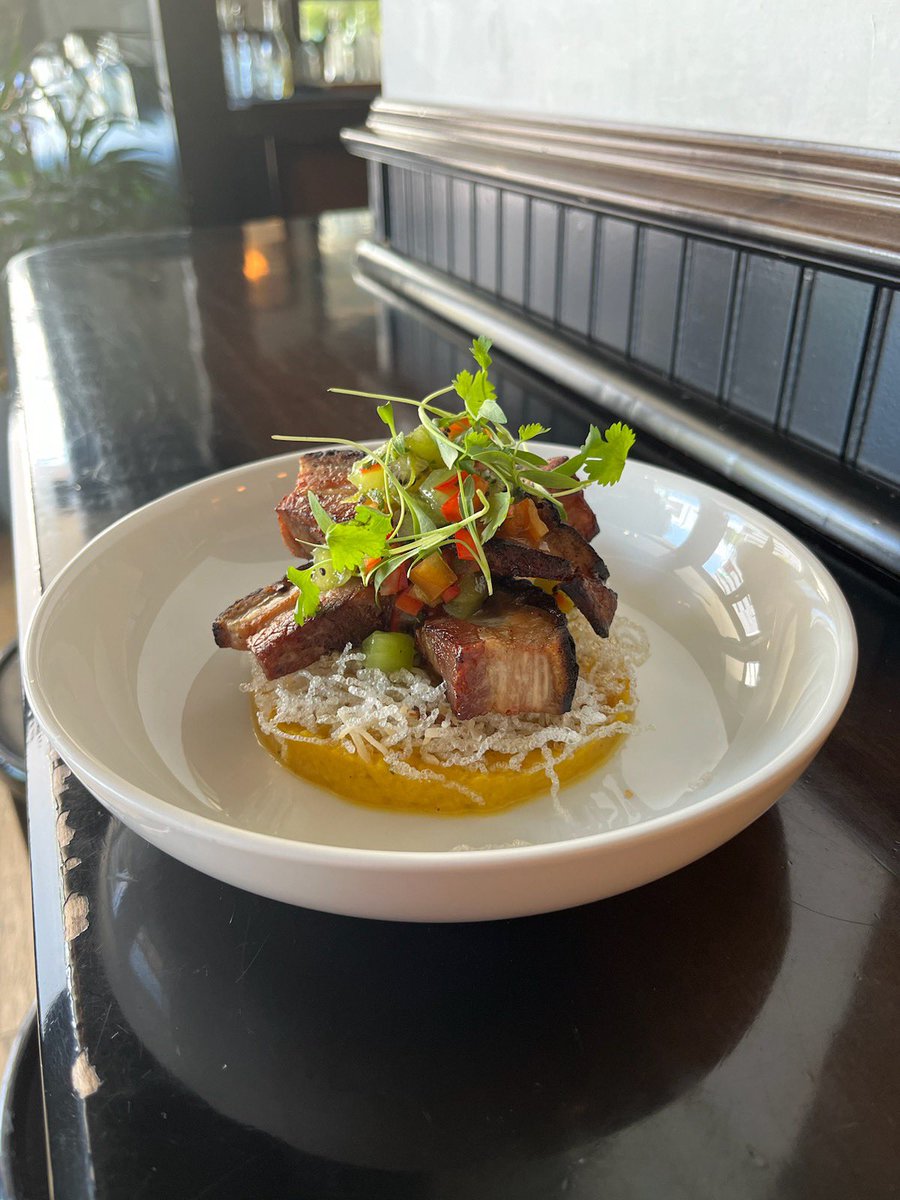 Haven’t posted my cooking in ages! 
Thinking about going through my backlog of photos to post, what do you think?
Here’s a special I made today at work ❤️ 
Soy glazed pork belly w/ banana pineapple puree, kiwi bell pepper salsa, puffed rice noodle &amp; toasted coconut