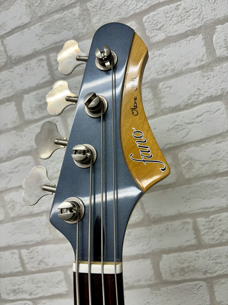 apollonmusic's tweet photo. #FanoGuitars Oltre JM4 Charcoal Forest
独自のオフセットシェイプで、弾き心地抜群のモデルです。
モダン的なカラー&エイジド加工で高級感溢れるルックスも魅力的です!
https://t.co/CmShD7mQNz
#Fano #JM4 https://t.co/9t9C19KlYM
