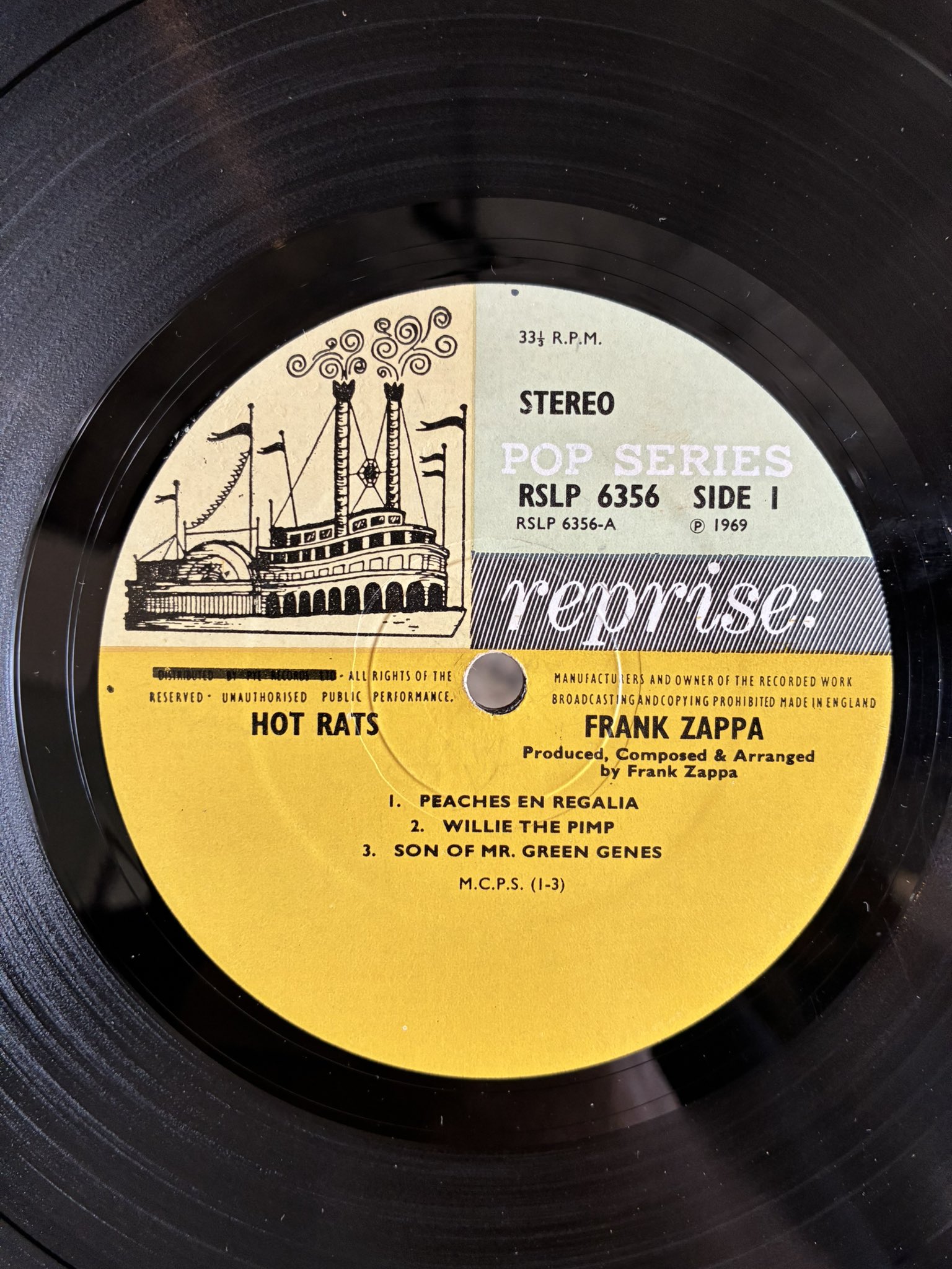 RATT アメリカオリジナル盤2枚セットレコード Yahoo!オークション -「ratt レコード」の落札相場・落札価格