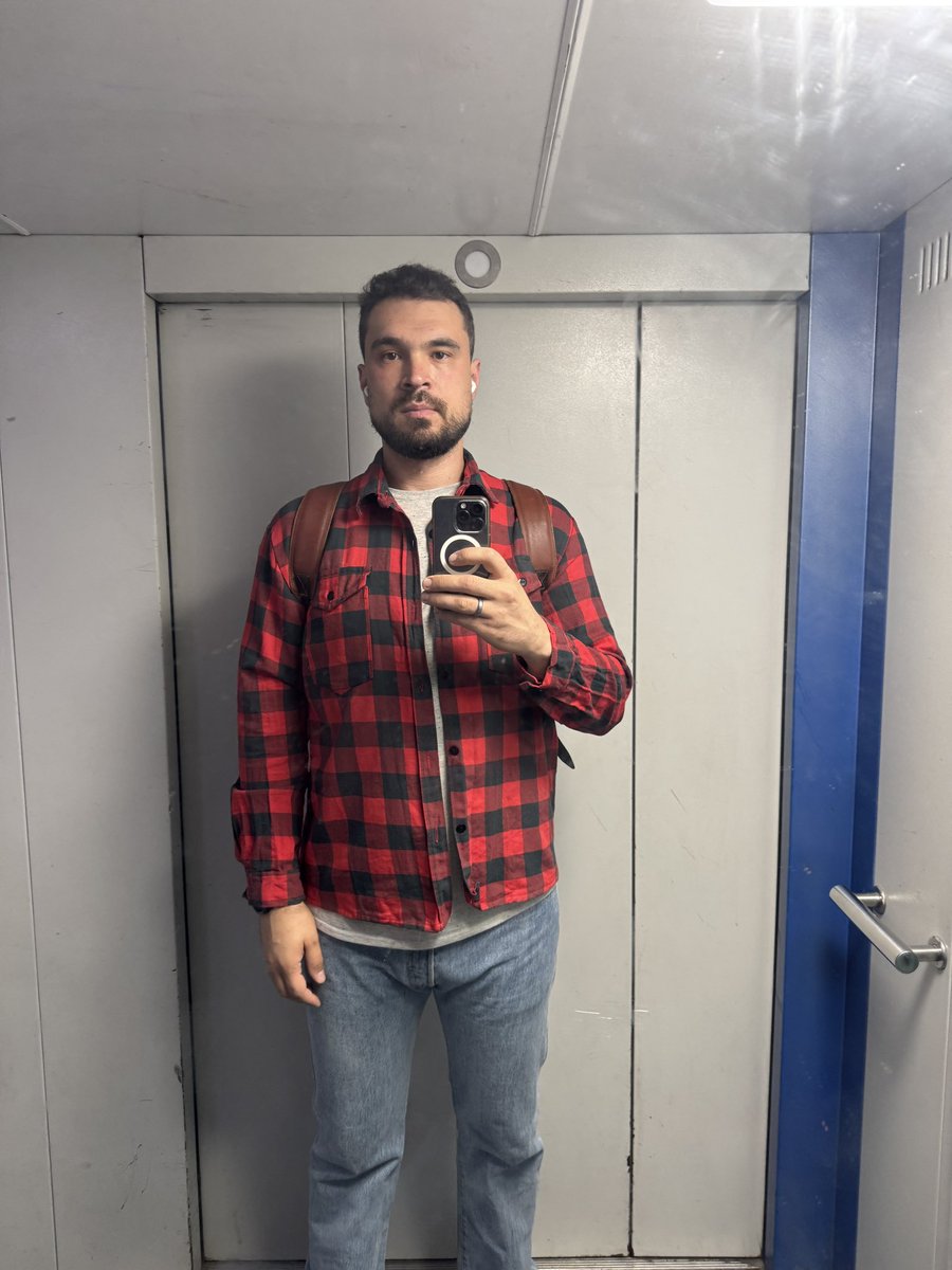 ordicyn's tweet image. Раньше не рассказывал, но Digital проект это так для души, а вообще я работаю в К&amp;amp;Б
