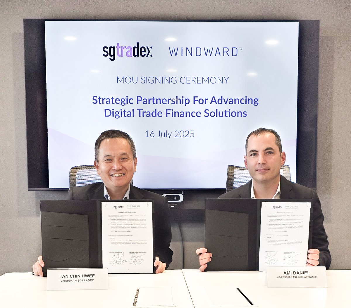 WindwardAI's tweet image. Windward is partnering with SGTraDex to advance digital trade finance.
By combining Maritime AI™ with trusted data infrastructure, we’re boosting due diligence, compliance & decision-making across the trade ecosystem.
Read the press release: apnews.com/press-release/…
