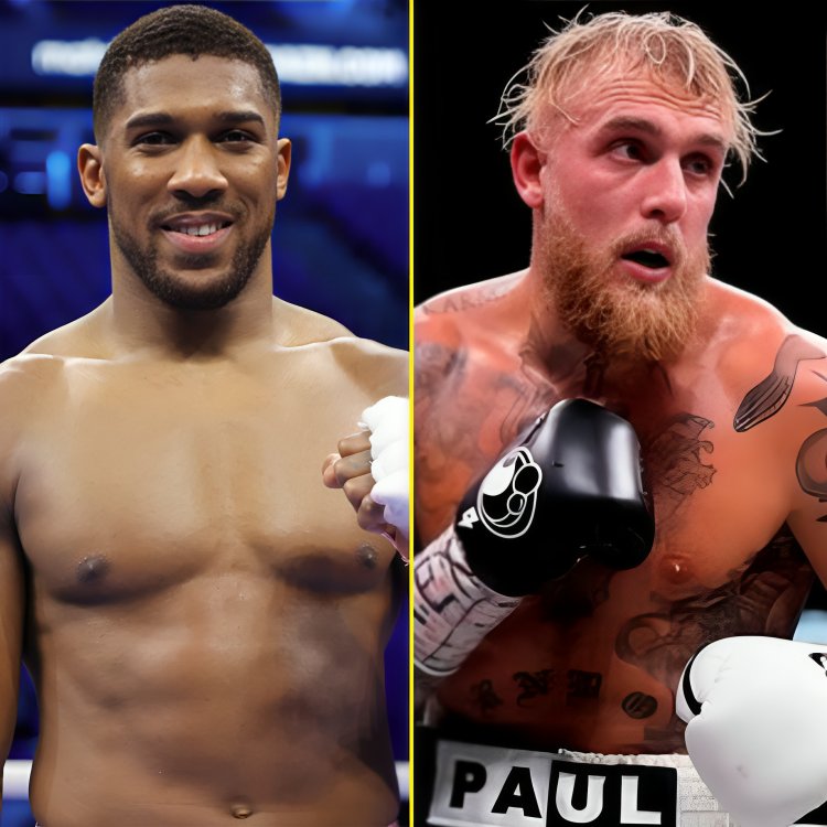 EverythingBoxi2's tweet image. 🚨 TURKI WANTS TO MAKE AJ-PAUL

Turki Alalshikh has said that he wants to make a fight between Anthony Joshua and Jake Paul. Paul has accepted the fight and Alalshikh now plans to discuss the bout with AJ. (@ThaBoxingVoice)