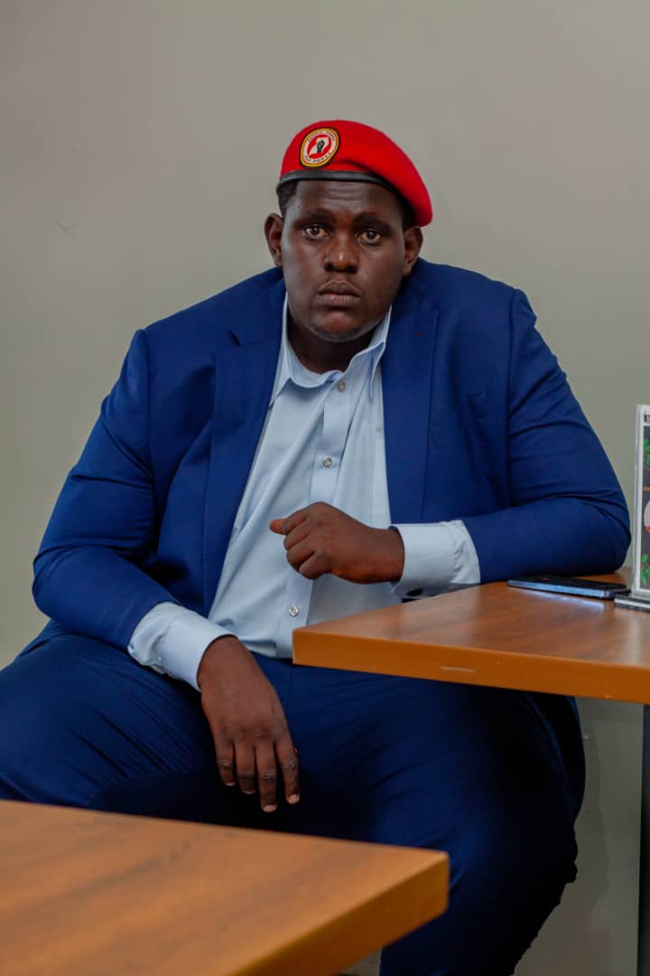 Bobi_Giant's tweet image. My freedom isn't for sale, it's priceless.I'm driven by the pursuit of liberty, not personal gain. The only reward I crave is the triumph of our collective struggle, the downfall of tyranny and the dawn of freedom. Together, we'll rise for a better tomorrow. I AM NOT FOR SALE!!