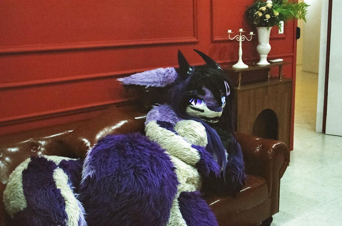 드르렁드르렁

#KAKI_THE_DRAGON
📷 <a href="/camelmark3121/">낙타표 駱駝標</a>
