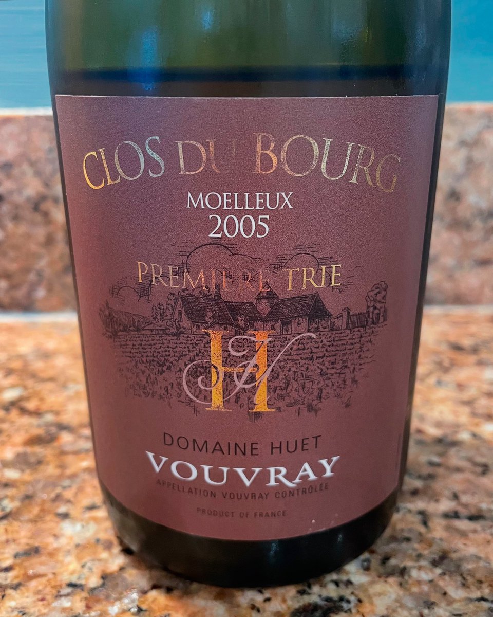 An absolute beauty at 20 years. You can sense the future potential here though. Come back in 20-40 years! #huet #domainehuet #vouvray #closdubourg #cheninblanc #loire #loirewine #wine