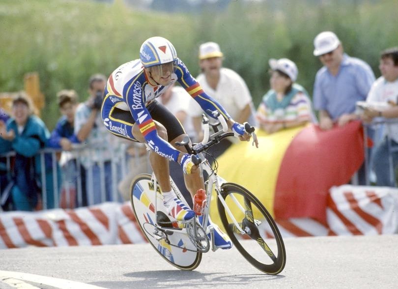 Ayer cumplió 61 años Miguel Indurain, uno de los mejores ciclistas de la historia: 5 Tours de Francia, 2 Giros de Italia, 3 Volta Cataluña, 2 París-Niza, 2 Dauphiné Liberé, Campeón Mundial y Olímpico CRI, Clásica San Sebastián, Campeón de España, 16 etapas GV ... 📷 Cordon Press