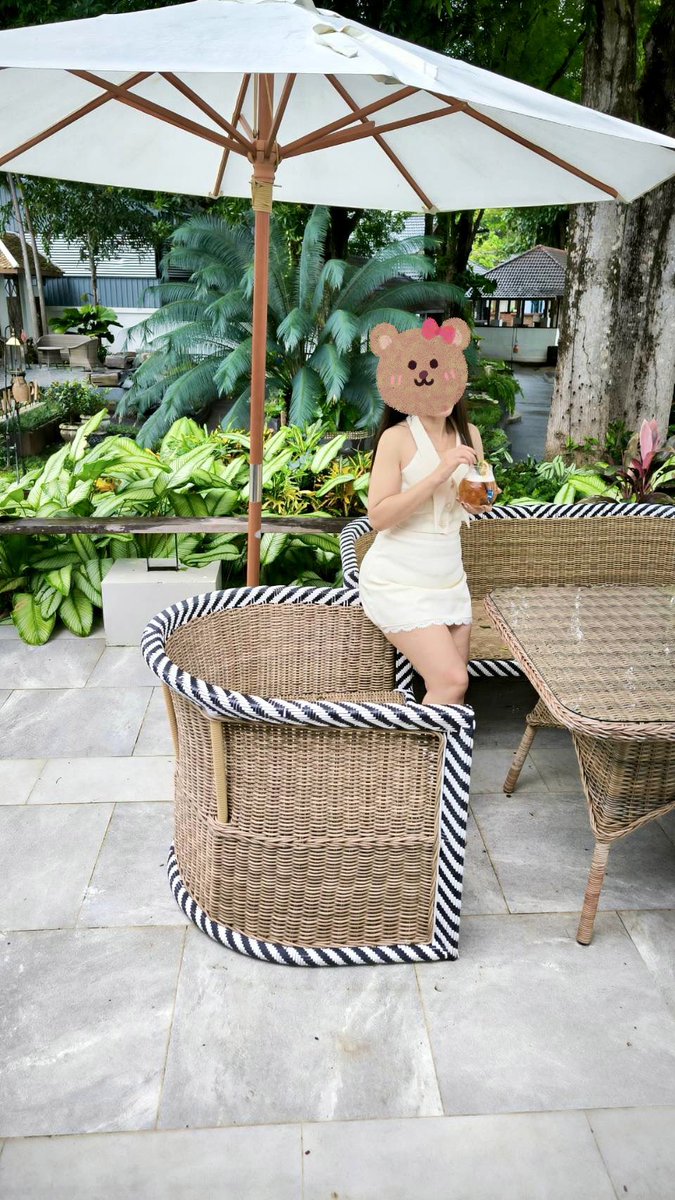 assscccooo's tweet image. ขาดไม่ได้ … ฮีลใจช่วงบ่าย 🥤🧁