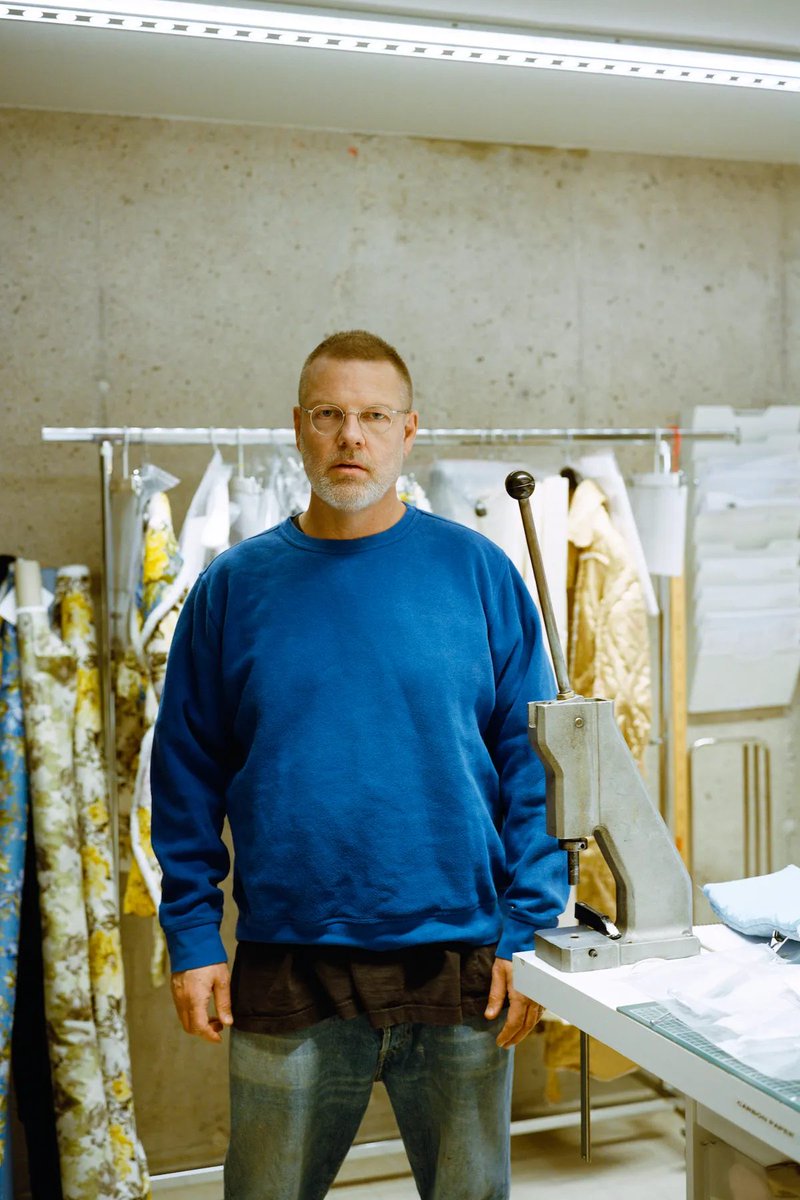 アクネ ストゥディオズを率いるジョニー・ヨハンソンが語る、“正直なデザイン”と日本への想い。
voguejapan.visitlink.me/WoZbBb