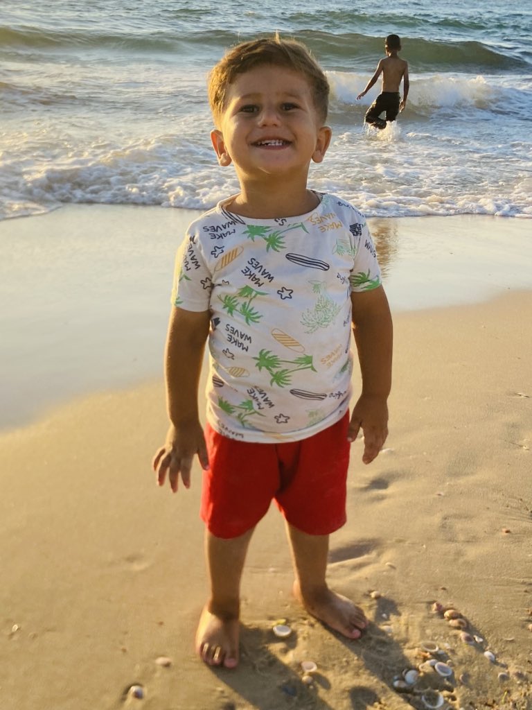 SQadih18061's tweet image. This is my beautiful child, how was he and how did he complain of love in his foot and hurt him? Please help me buy his treatment in the paper.
gofund.me/4622c497
x.com/aechoire?s=11
