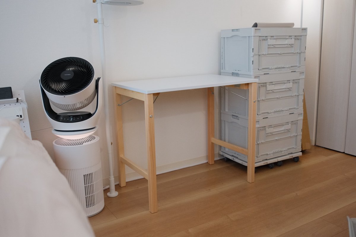 無印良品の折りたたみテーブル、軽くて使いやすいけどパイン材は傷や