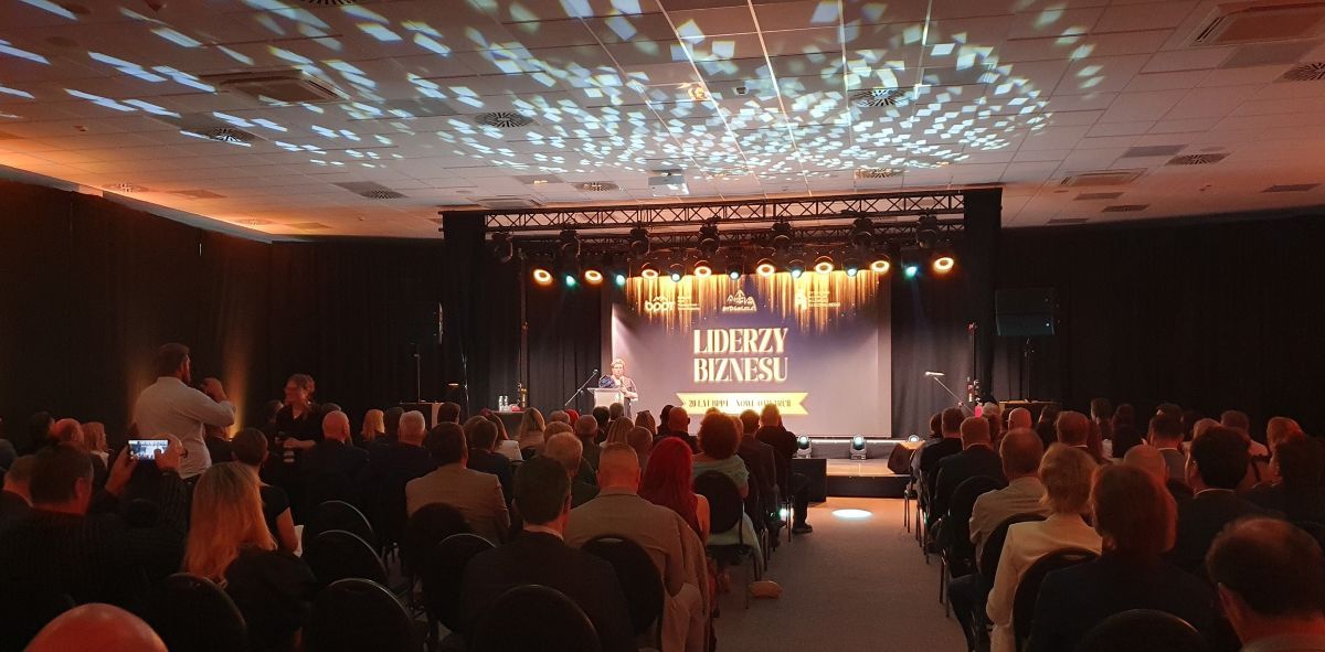 FOB_eu's tweet image. 20 lat #BPPT za nami! Pro Progressio współtworzyło jubileuszową galę, a jej oficjalną część poprowadził prezes Wiktor Doktór. Przeczytaj, jak wyglądało to wydarzenie:
🔗 focusonbusiness.eu/pl/wiadomosci/…

#BPPT20lat #ProProgressio #Bydgoszcz #Biznes #Współpraca @drwiktor