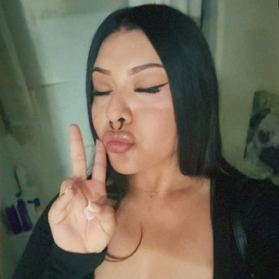 She’s baaaack #NewProfilePic