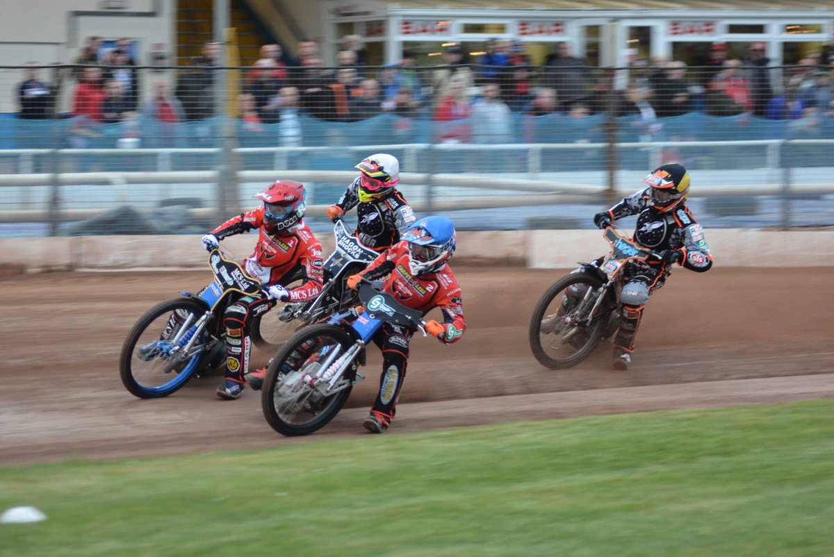 Robert Bowman tweet media