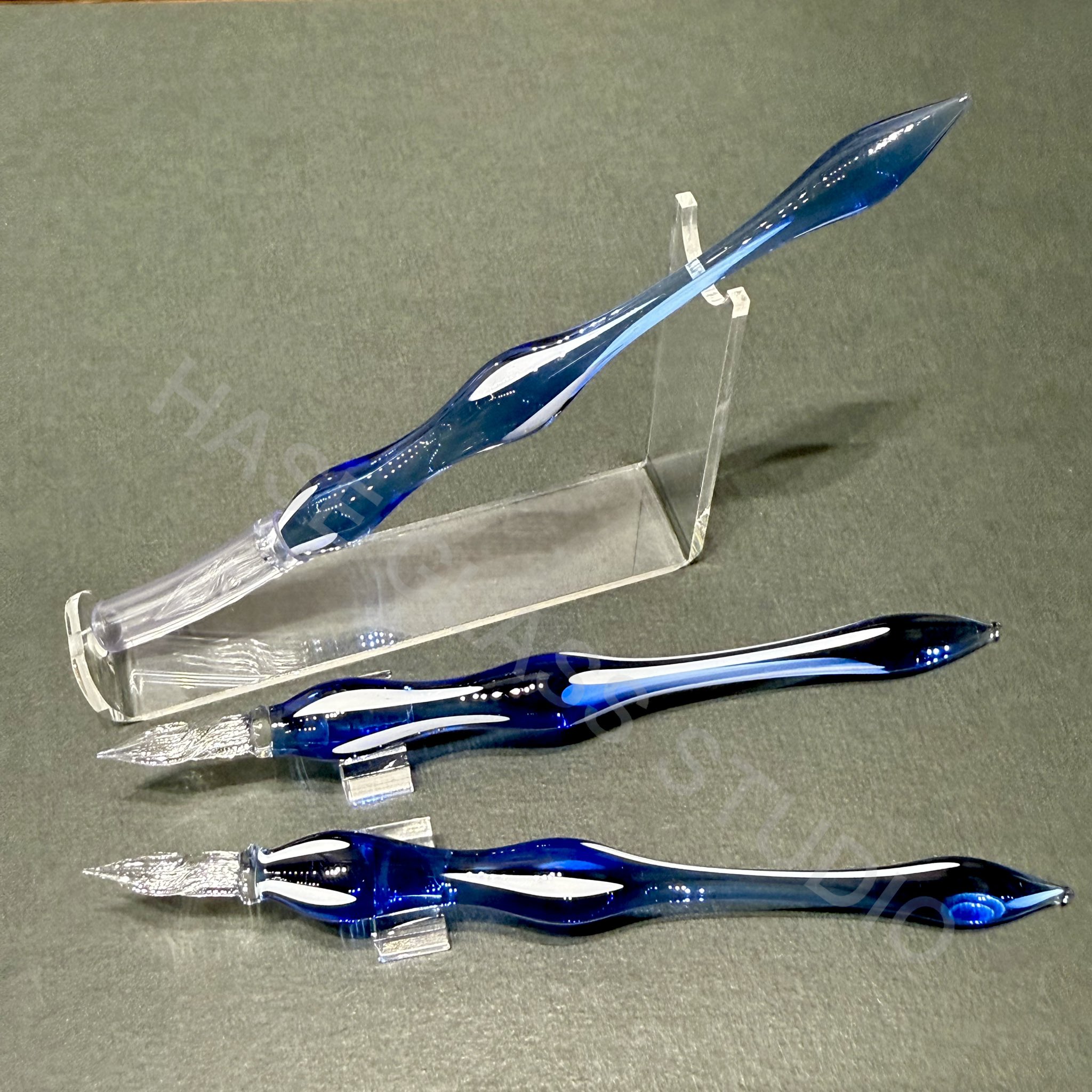 【はんなり】2点まとめて 掛軸 日の出 ガラス花器 HASE硝子工房 on X: 