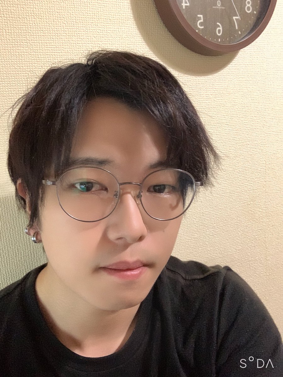 ゲンショウ tweet media
