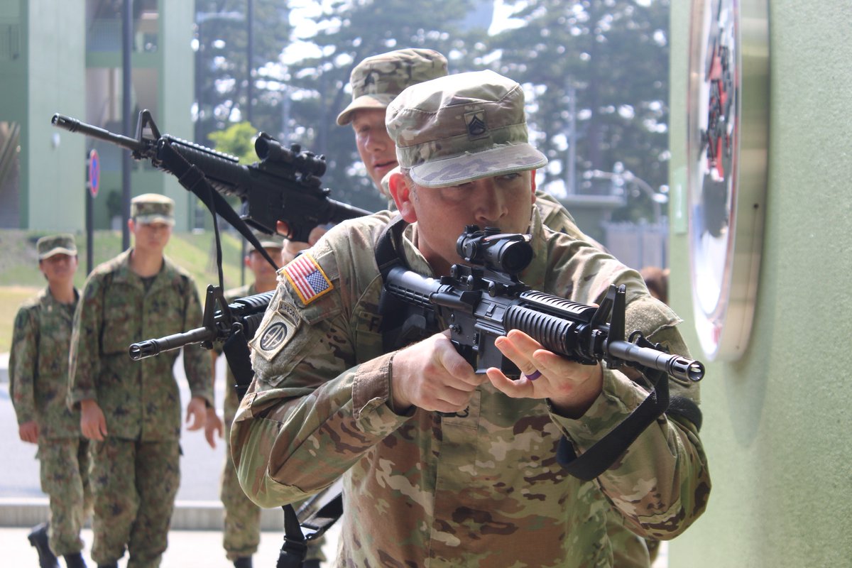 USARJ_PAO's tweet image. The 14th MDB Soldiers and the 7iR JGSDF service members conducted a FTX (Field Training Exercise) at Kyogamisaki Communications Site.
@USFJ_J @USForcesJapan @USARPAC @INDOPACOM @DeptofDefense @USArmy @JGSDF_pr @Japan_GSDF