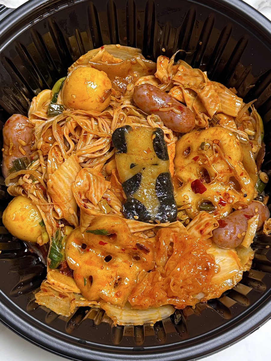 chhhomp's tweet image. 비오는날엔 마라샹궈 🤤🤤🤤