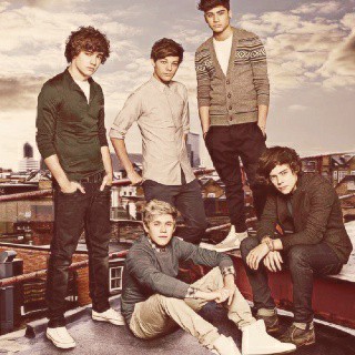 ot5hourly1d's tweet image. #15YearsofOneDirection #15Yearsof1D