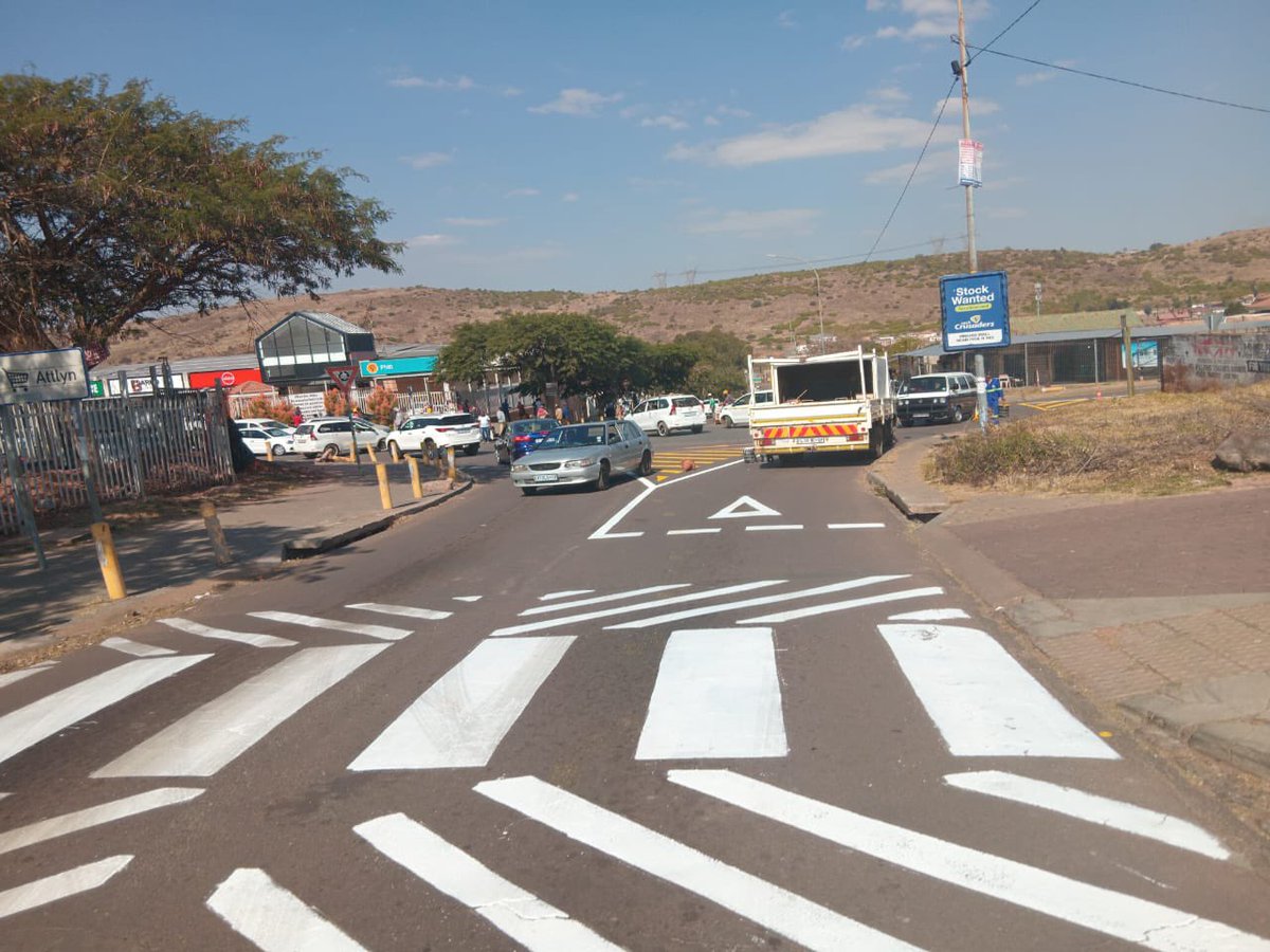 Dr Nasiphi Moya (@nasiphim) on Twitter photo Good morning Tshwane. Our teams have busy with road markings maintenance work in Region 3, Hatfield and Atteridgeville. No corner of this city will be left behind.
<a href="/CityTshwane/">City of Tshwane</a> Good morning Tshwane. Our teams have busy with road markings maintenance work in Region 3, Hatfield and Atteridgeville. No corner of this city will be left behind.
<a href="/CityTshwane/">City of Tshwane</a>